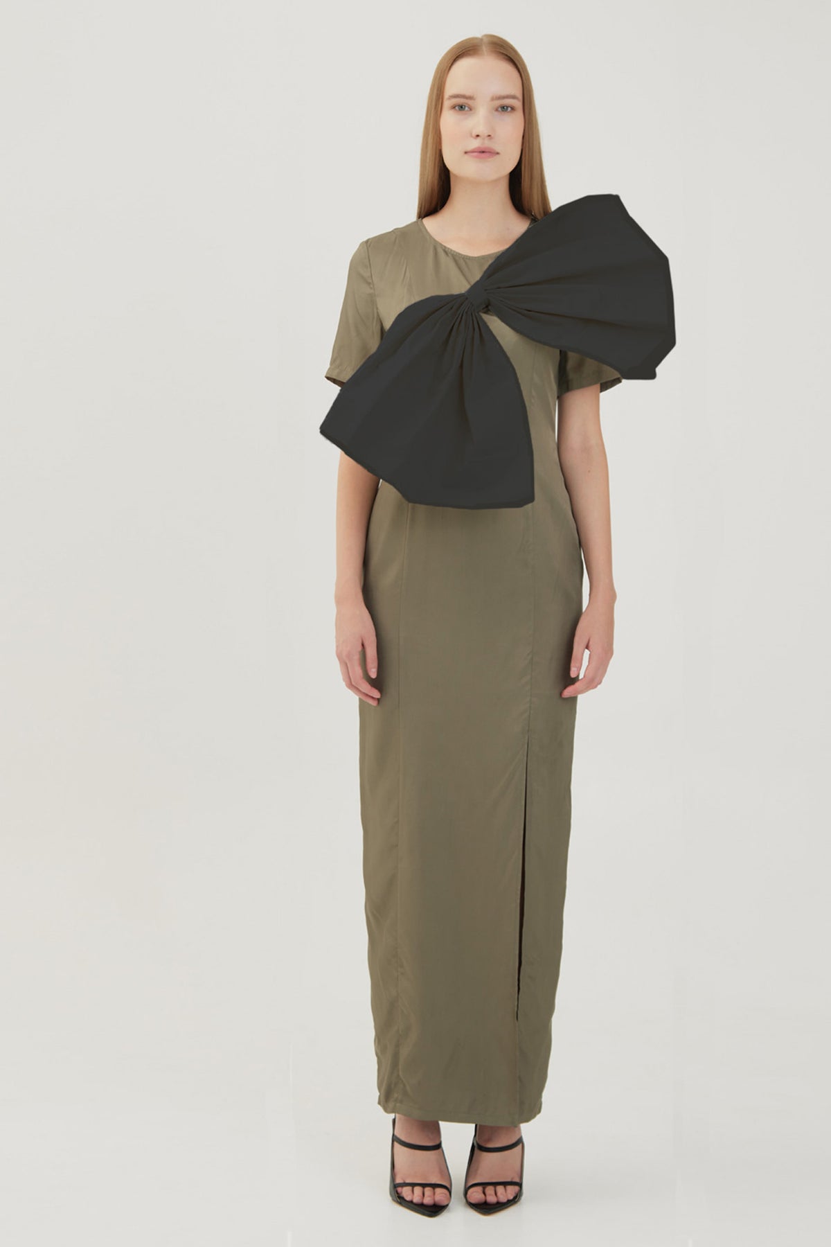 Bow icon dress